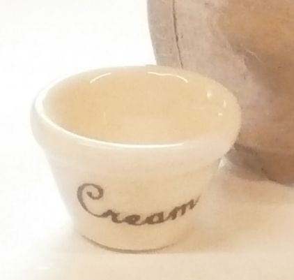 Small Cream Basin