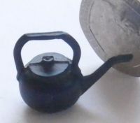 1:24th Long Spouted Kettle